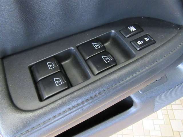 Infiniti M35 2008 photo 10